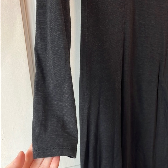 Horny Toad Long sleeve Lightweight Black Midi Dress - Size Small - Picture 3 of 12
